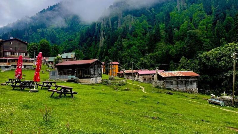 VESİLE OTEL(ÇAMLIHEMŞİN AYDER YAYLASI)