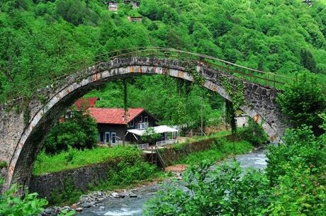 1 GECE 2 GÜN BATUM  KARADENİZ TURU (ANKARA ÇIKIŞLI)